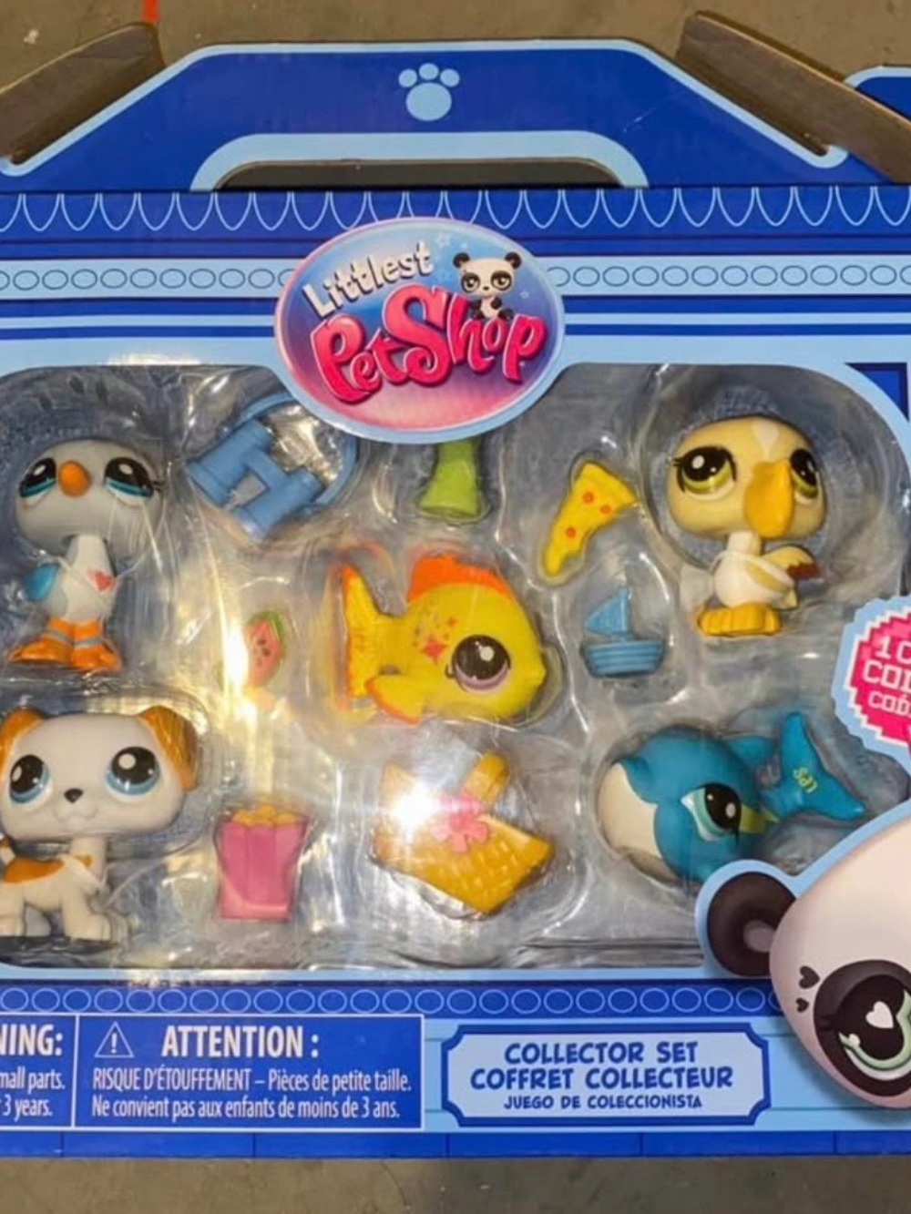 Littlest Pet Shop Yellow, Blue and White Mini Collector Set